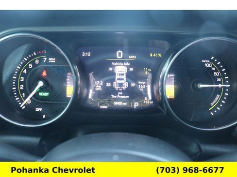 Used 2023 Jeep Wrangler Rubicon w/ Cold Weather Group image 9