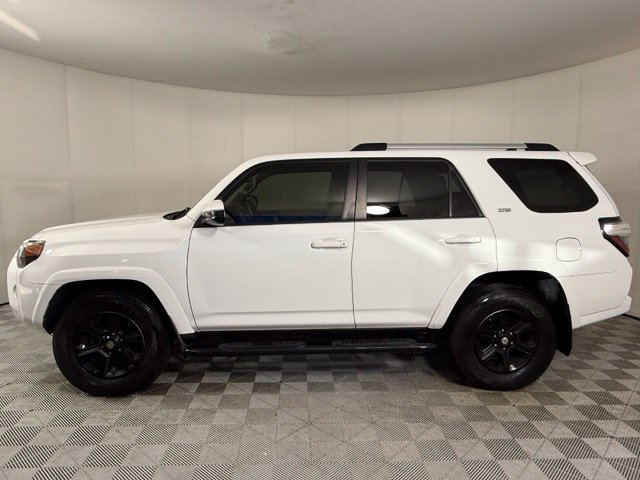 Used 2021 Toyota 4Runner SR5 RWD image 3
