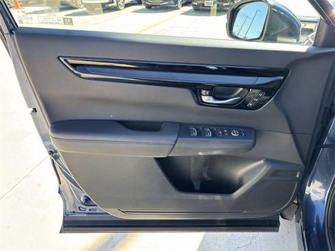 Used 2025 Honda CR-V EX-L image 19