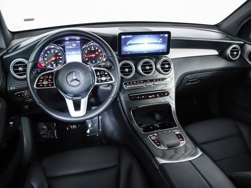 Certified 2022 Mercedes-Benz GLC 300 image 18