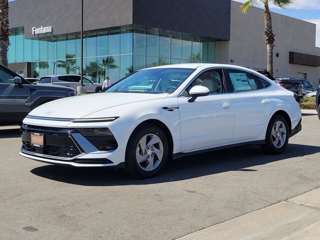 New 2026 Hyundai Sonata SE FWD image 2