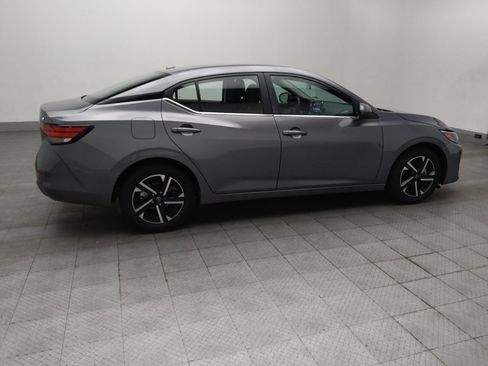 Used 2024 Nissan Sentra SV FWD image 10