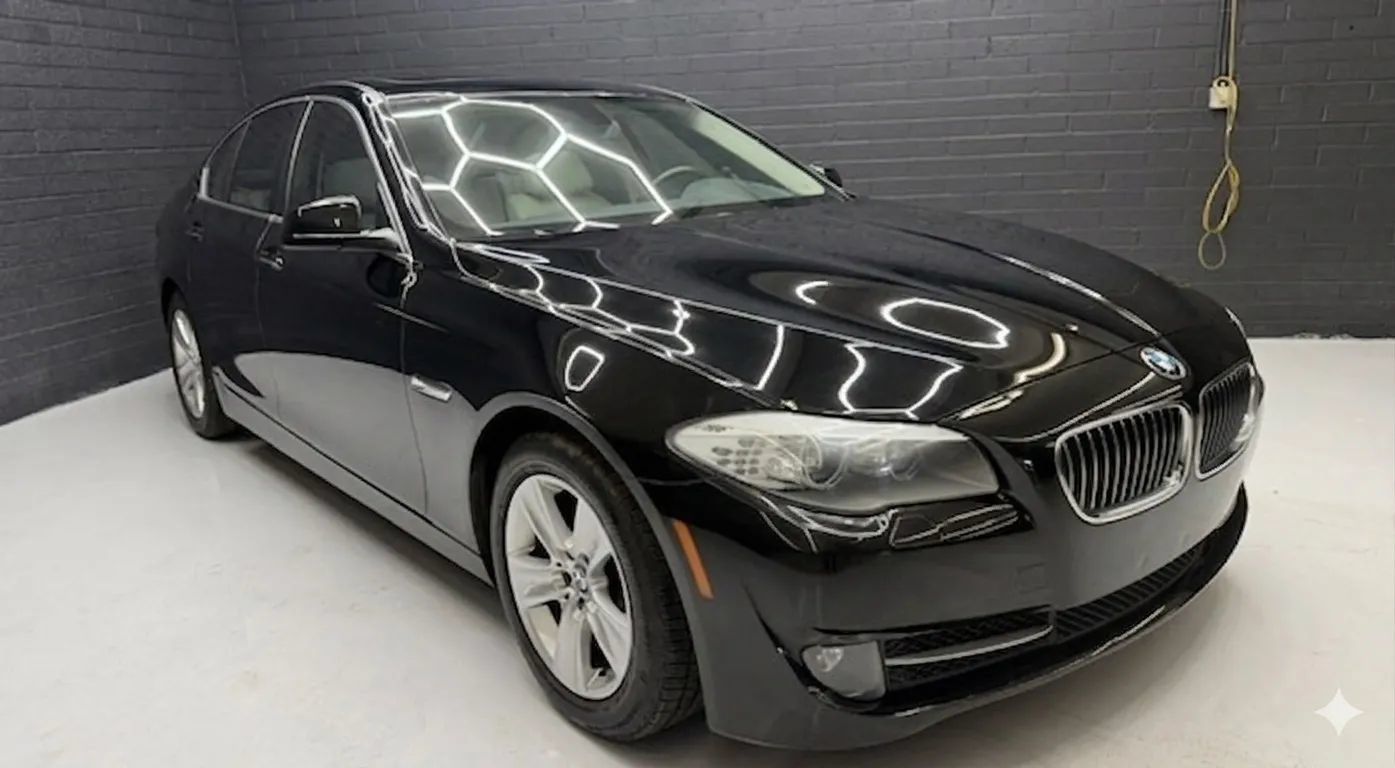 Used 2013 BMW 528i Sedan RWD image 2