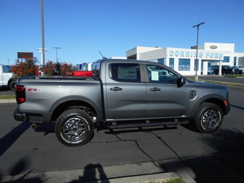 New 2025 Ford Ranger XLT w/ FX4 Off-Road Package image 29