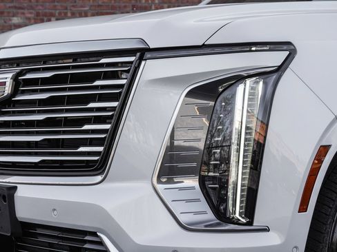 Used 2025 Cadillac Escalade Premium Luxury Platinum w/ LPO, Floor Liner Package image 7