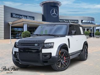 Used 2020 Land Rover Defender 110 SE video 1