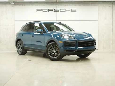 New 2026 Porsche Cayenne AWD/4WD image 9
