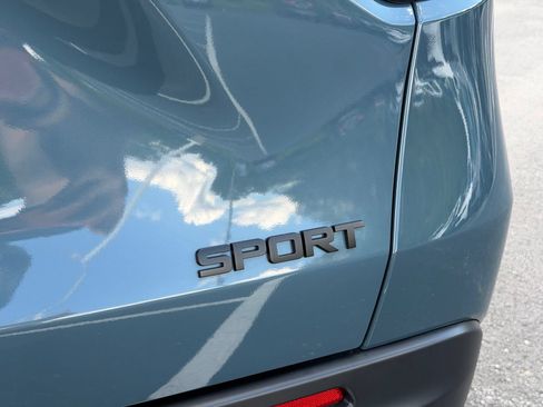 Used 2025 Honda HR-V Sport image 28