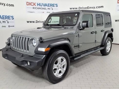 Used 2022 Jeep Wrangler Unlimited Sport AWD/4WD image 1