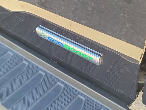 Used 2023 Ford F150 Lariat image 8