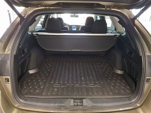 Certified 2025 Subaru Outback Premium AWD/4WD image 28