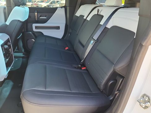 Used 2025 GMC Hummer EV 3X AWD/4WD image 15
