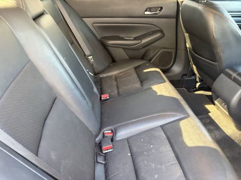 Used 2019 Nissan Altima 2.5 SR FWD image 8