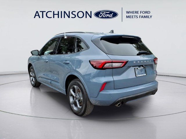 Certified 2024 Ford Escape ST-Line w/ Tech Pack #1 AWD/4WD image 7