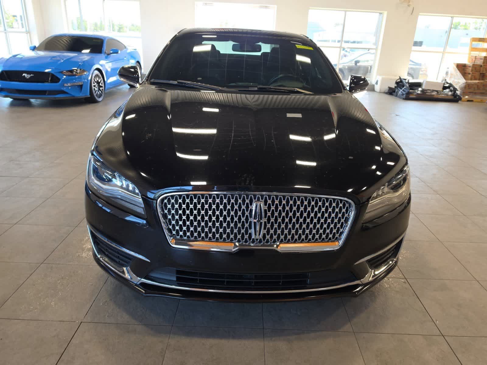 Used 2020 Lincoln MKZ Reserve w/ Elements Package AWD/4WD image 2
