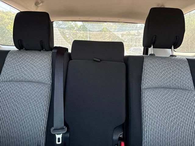 Used 2016 Toyota 4Runner SR5 RWD image 11