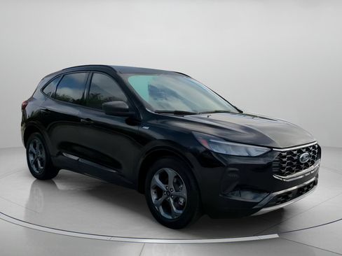 Certified 2023 Ford Escape ST-Line w/ Tech Pack #1 image 2