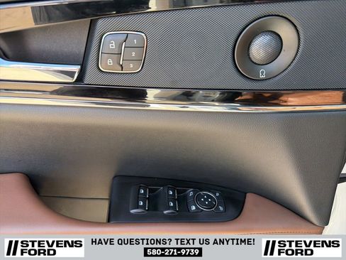 Used 2021 Lincoln Nautilus Reserve image 20