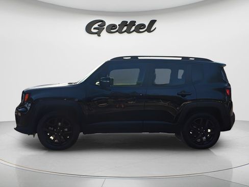 Used 2022 Jeep Renegade Altitude AWD/4WD image 8