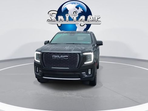 Certified 2023 GMC Yukon Denali Ultimate image 3