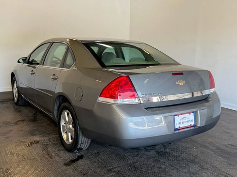 Used 2008 Chevrolet Impala LT FWD image 4