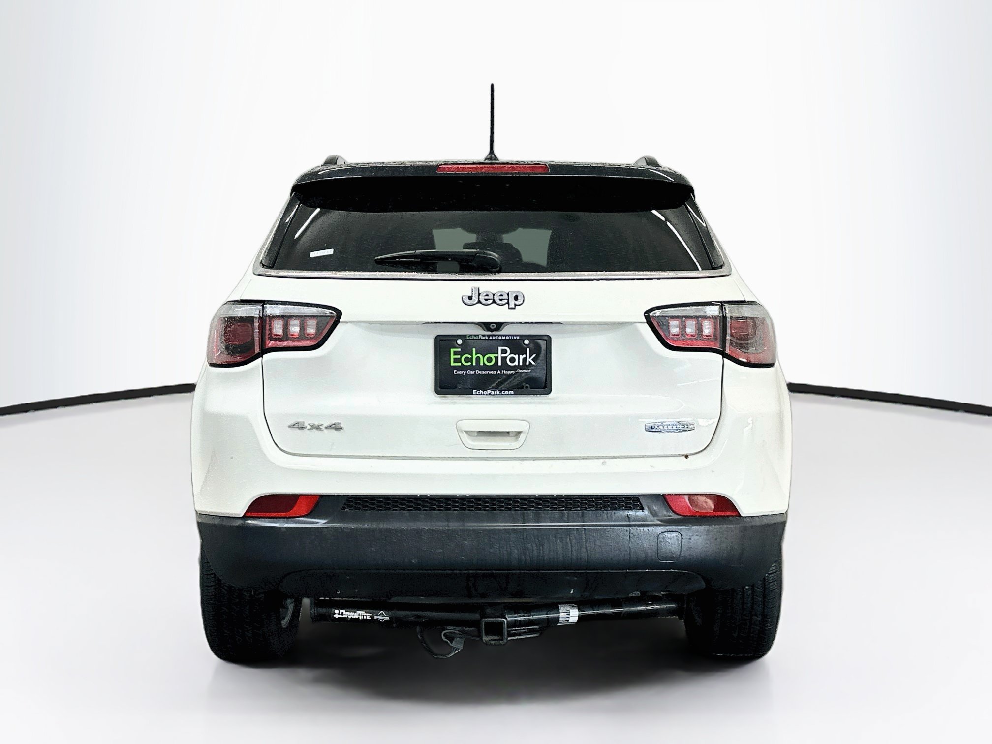 Used 2018 Jeep Compass Latitude AWD/4WD image 7