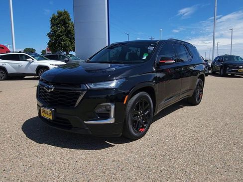 Used 2023 Chevrolet Traverse Premier w/ Redline Edition image 4