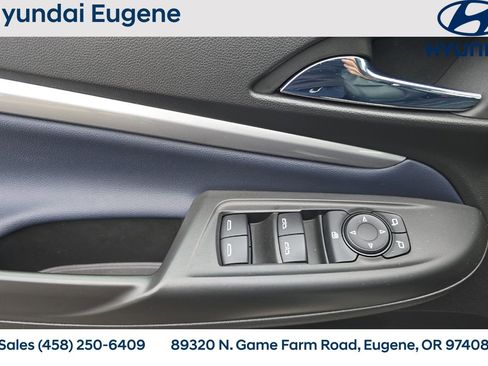 Used 2023 Chevrolet Bolt EUV Premier w/ Super Cruise Package image 12