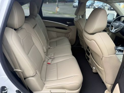 Used 2017 Acura MDX w/ Technology Package AWD/4WD image 18