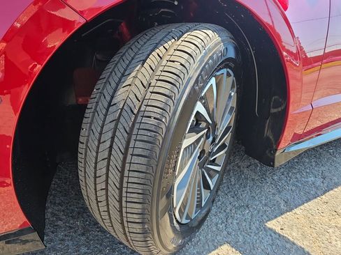 New 2024 Hyundai Sonata Limited image 38