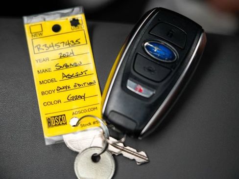 Used 2024 Subaru Ascent Onyx Edition AWD/4WD image 37