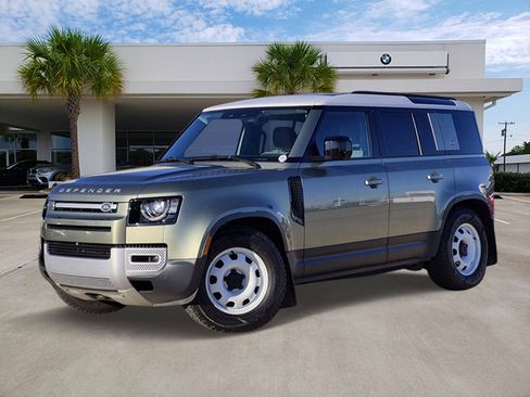 Used 2023 Land Rover Defender 110 S image 1