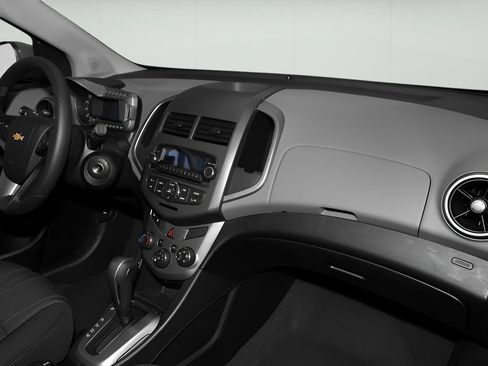 Used 2016 Chevrolet Sonic LT FWD image 47