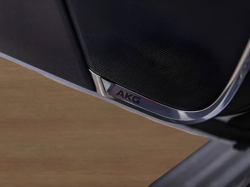 Used 2024 Cadillac Escalade Sport w/ Touring Package image 23