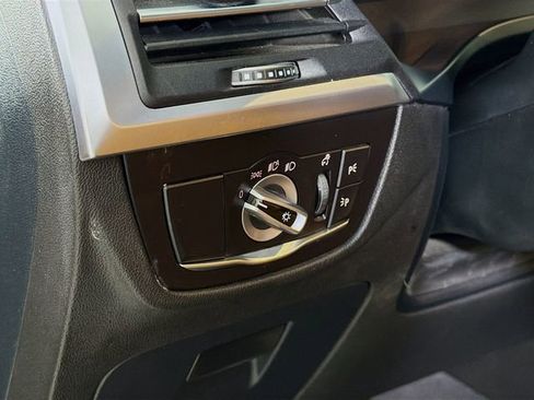 Used 2022 BMW X3 xDrive30i w/ M Sport Package 2 image 10