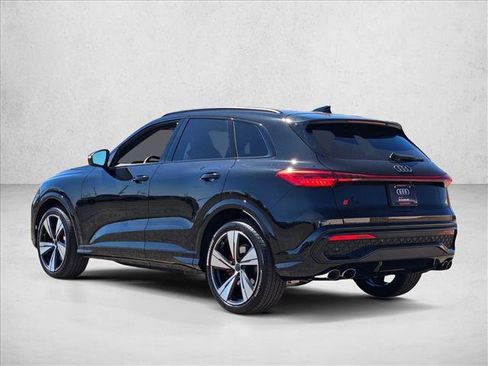 New 2026 Audi SQ5 Premium Plus AWD/4WD image 9