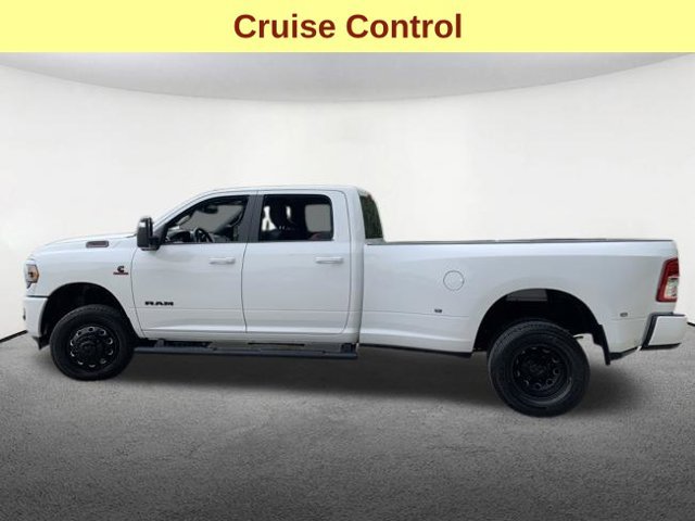 Used 2023 RAM 3500 Big Horn w/ Night Edition AWD/4WD image 11