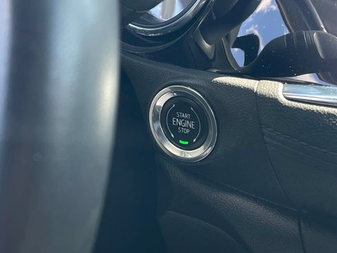 Used 2022 Buick Encore GX Select w/ Sport Touring Package FWD image 15
