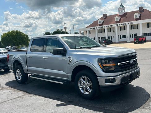 Used 2025 Ford F150 XLT w/ Equipment Group 301A Standard AWD/4WD image 3