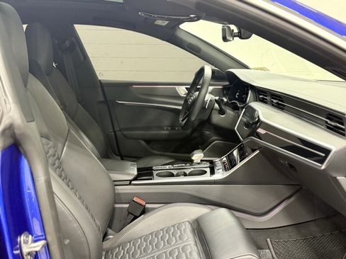 Used 2023 Audi RS 7 Sportback w/ RS 7 Executive Package image 40