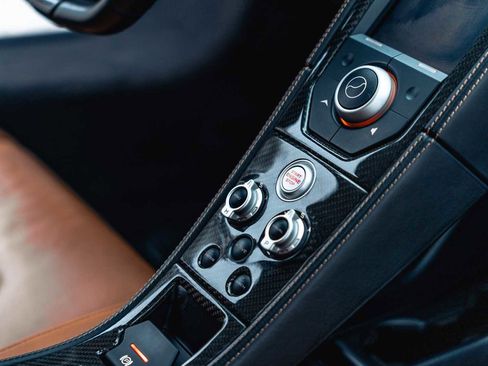 Used 2012 McLaren MP4-12C Coupe image 13