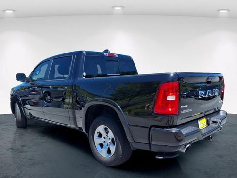 Used 2025 RAM 1500 Big Horn AWD/4WD image 13