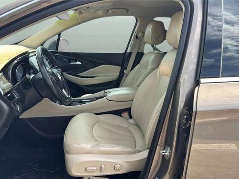 Used 2019 Buick Envision Essence FWD image 35