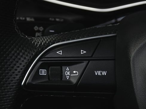 Used 2025 Audi SQ7 Premium Plus image 43