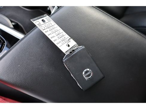 Used 2020 Volvo S60 T6 Momentum AWD/4WD image 40