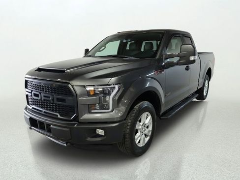 Used 2016 Ford F150 XLT AWD/4WD image 3
