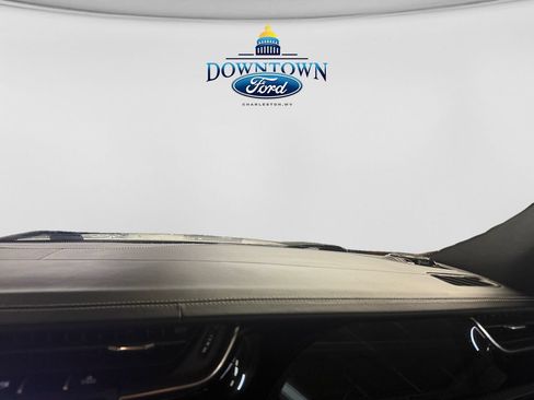 Used 2023 Jeep Grand Cherokee L Overland AWD/4WD image 24