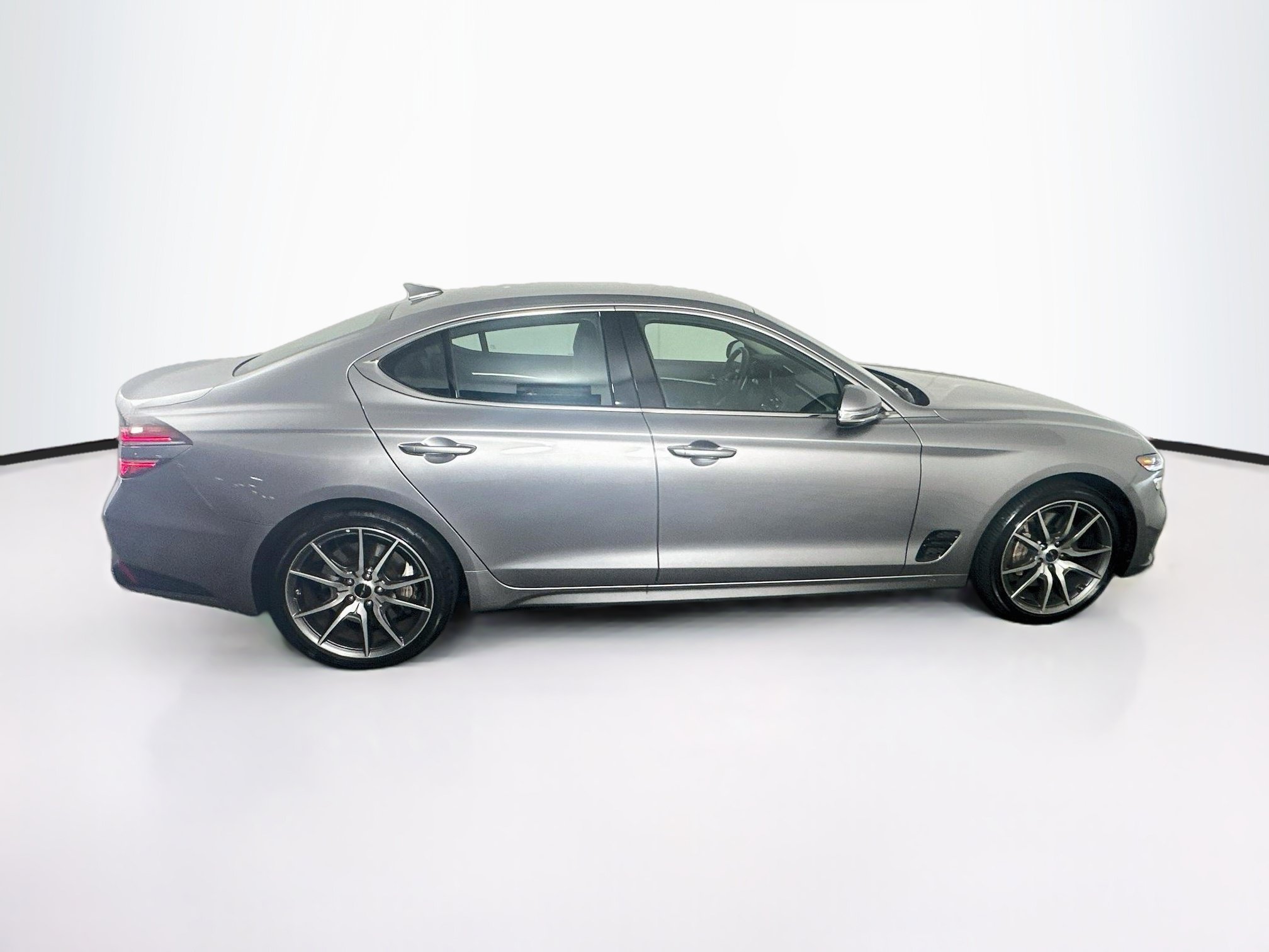 Used 2026 Genesis G70 2.5T RWD image 10