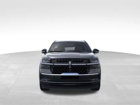 New 2026 Lincoln Navigator L Reserve AWD/4WD image 35