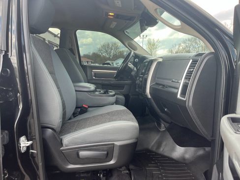 Used 2017 RAM 2500 Big Horn image 10